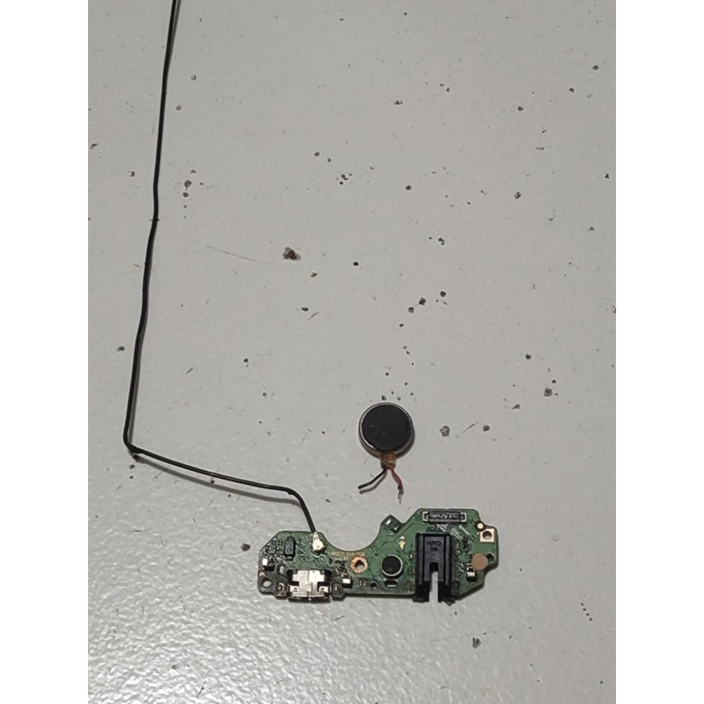 papan cas kabel antena getar TECNO POVA neo le6 ori copotan