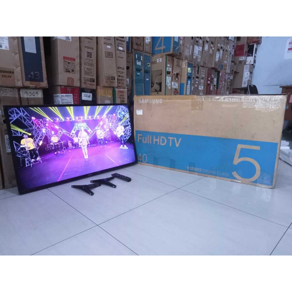 TV LED Samsung 40 inci FHD Digital TV Kondisi bekas pemakaian masih segel 6640F