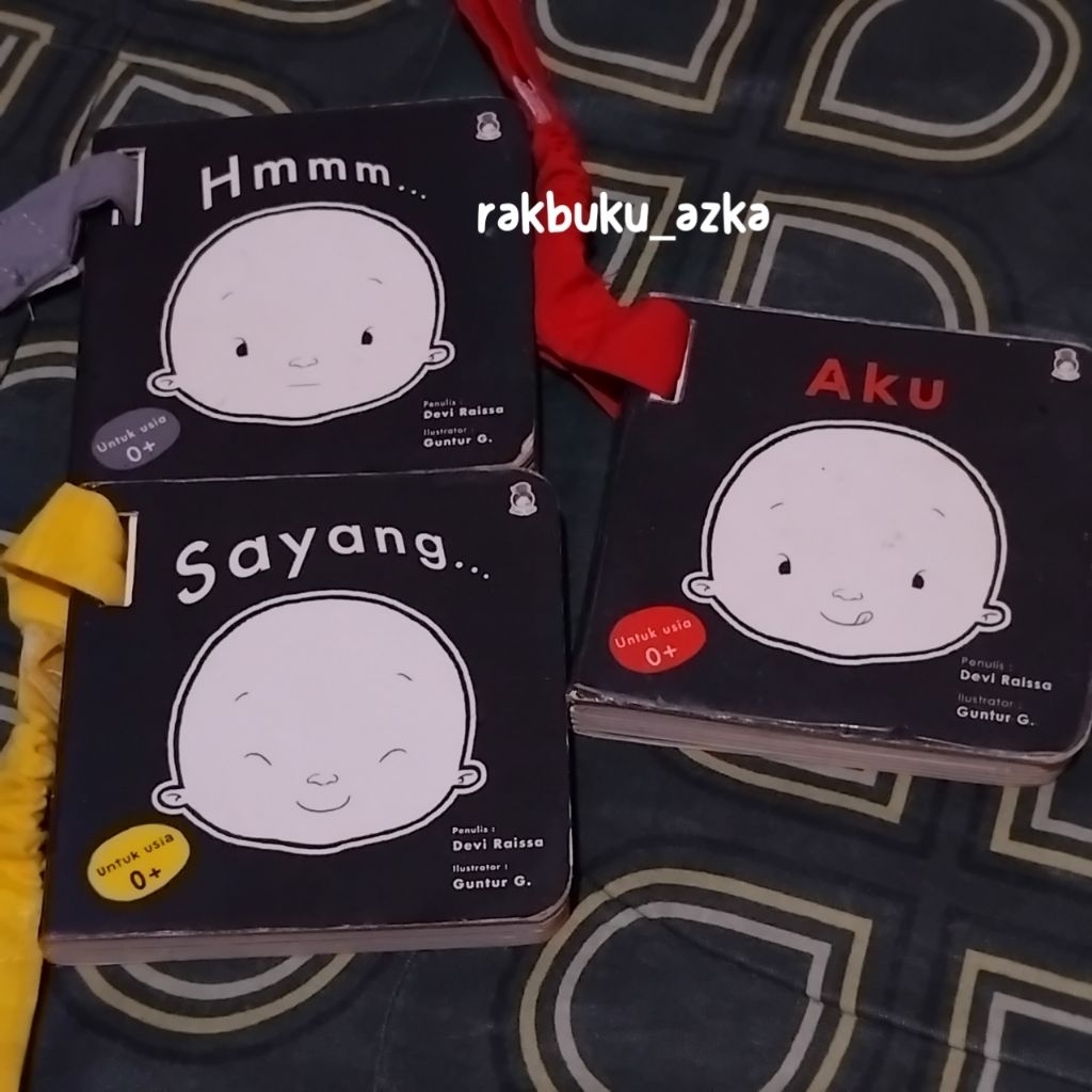 Preloved High Contrast Rabbit Hole dapat 3 buku