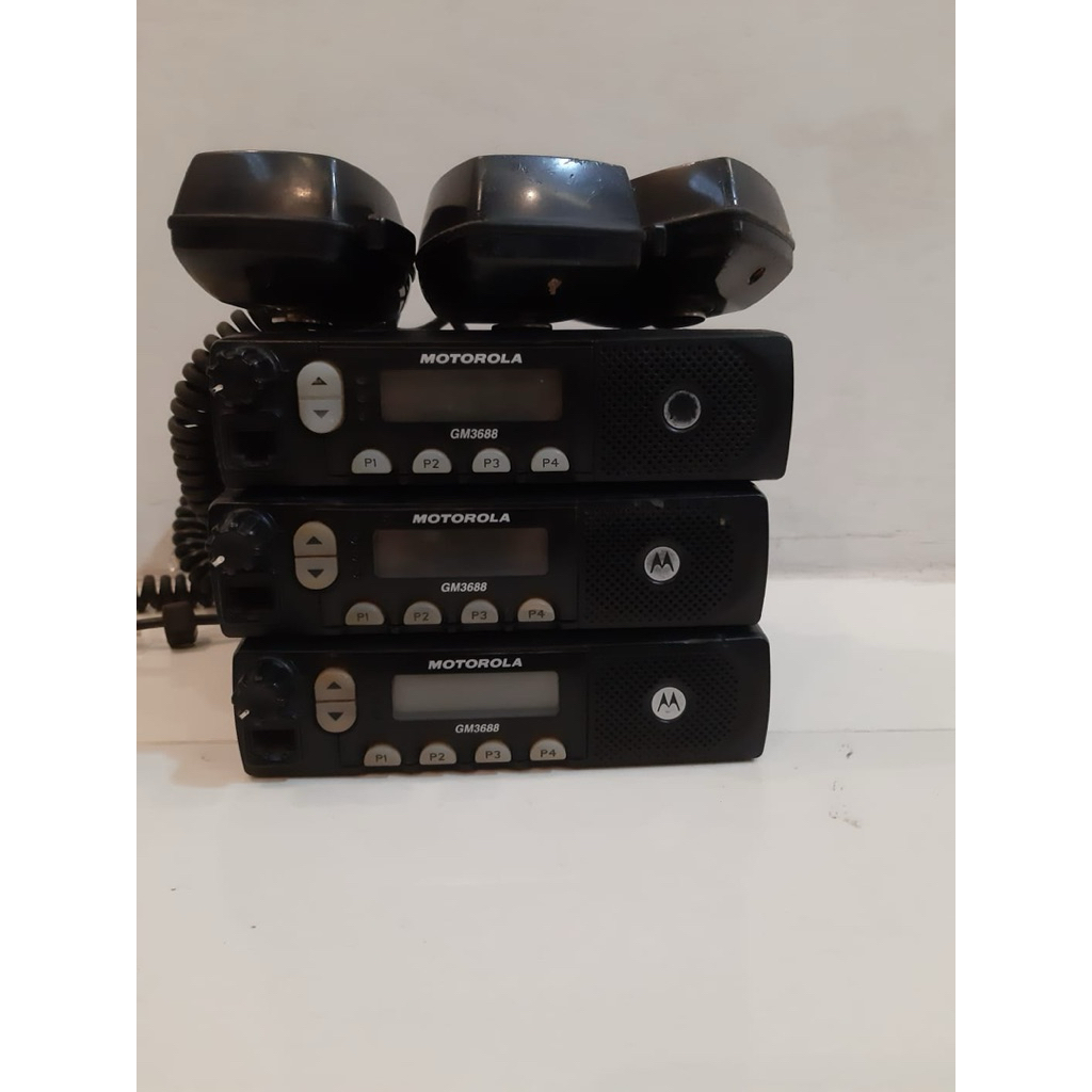 RADIO RIG MOTOROLA GM3688 FREKUENSI VHF