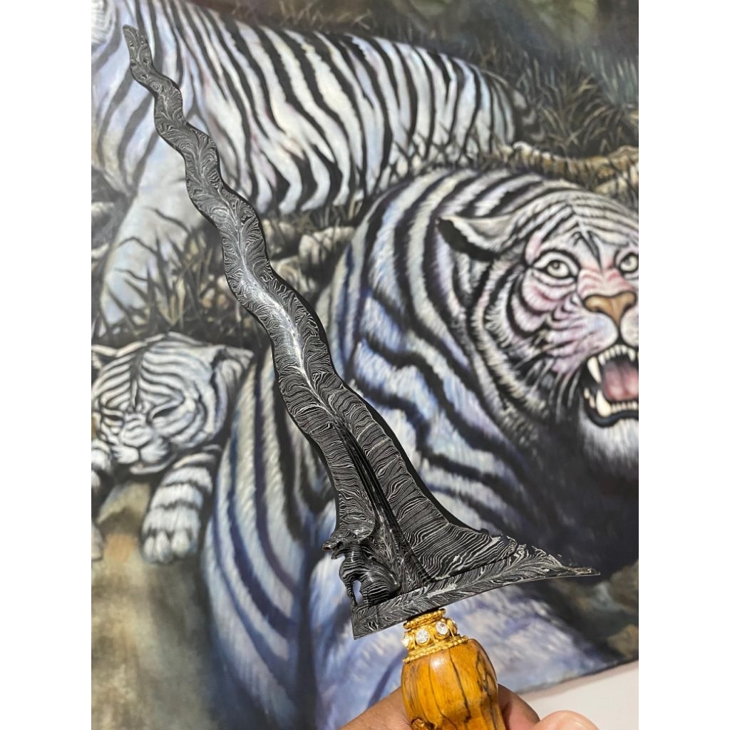 Pusaka keris singo barong