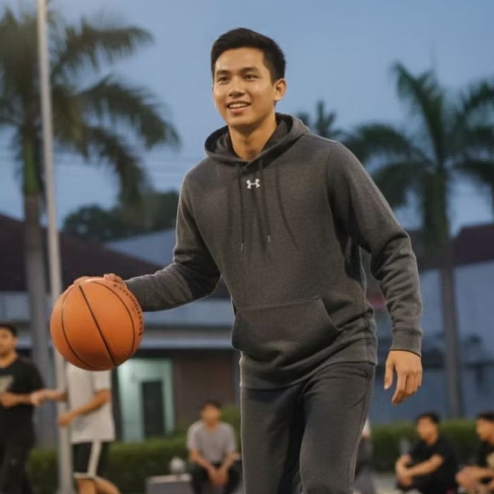 HOODIE UNDER ARMOR COLDGEAR size M(second)