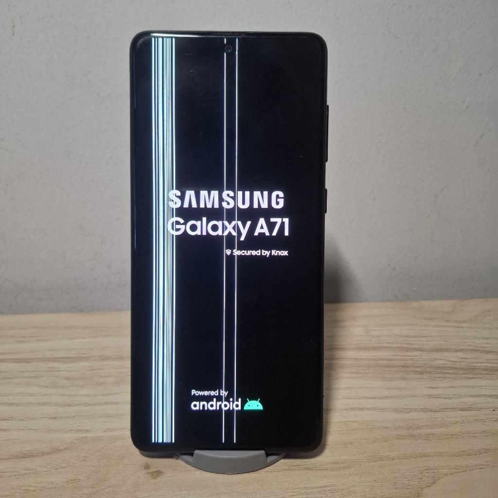 LCD samsung A71 Copotan