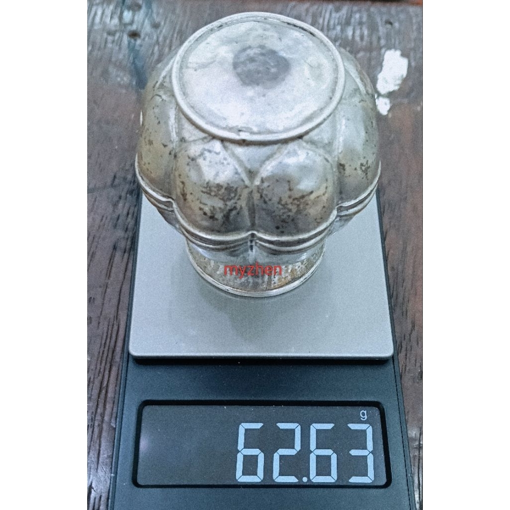 cepuk antik bahan perak