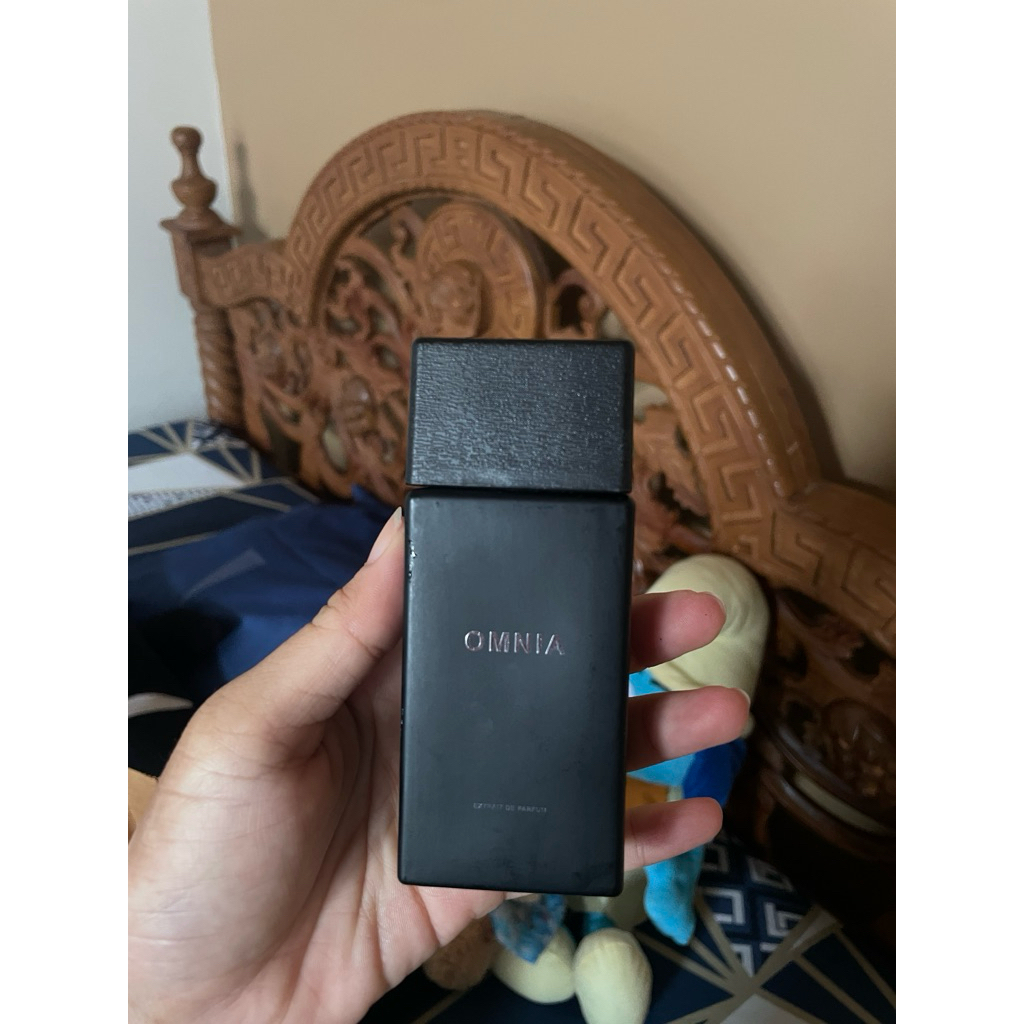 preloved parfum omnia saffnco