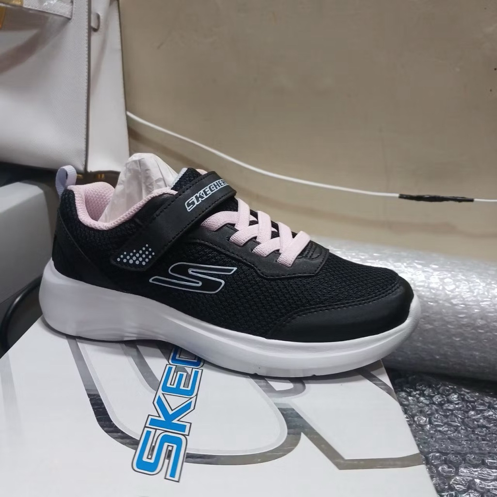 Sketchers original