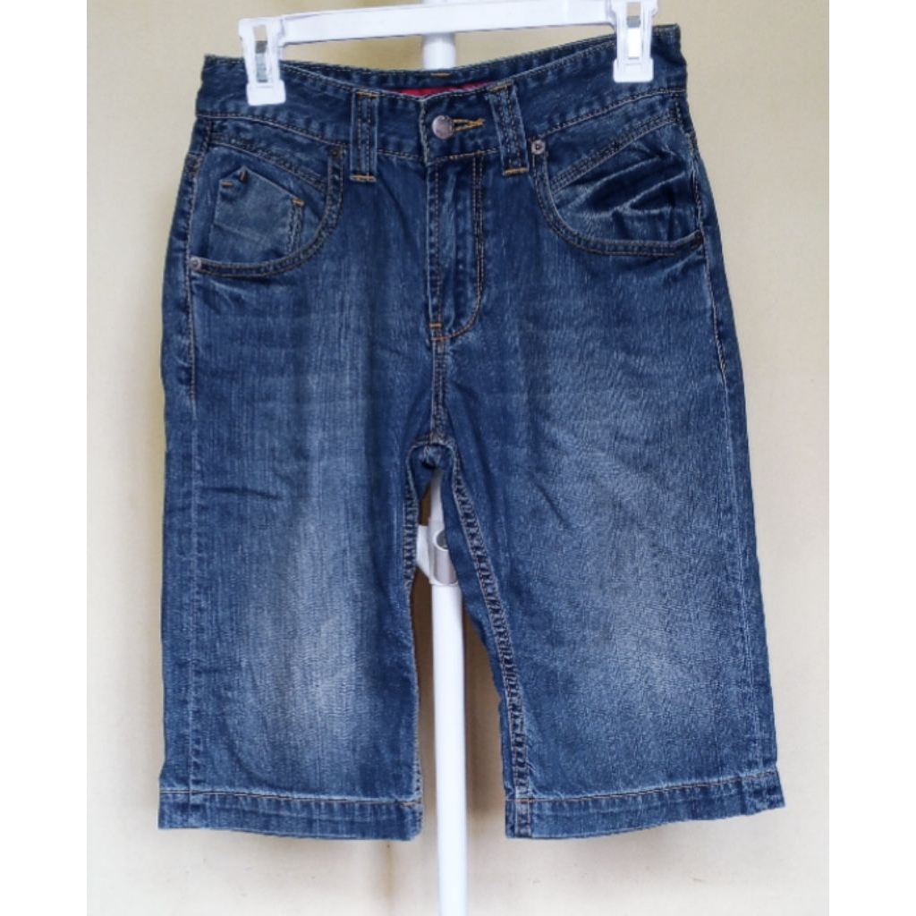 259. celana pendek jeans pria liberal jeans