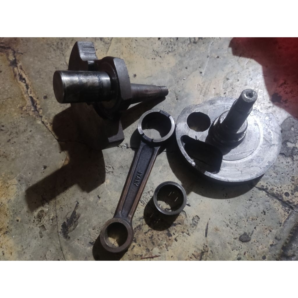 Kruk As untuk Vespa PX/Ps