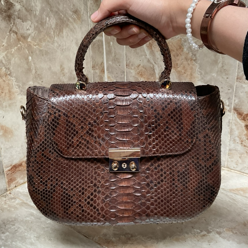 Tas Kulit Ular Asli