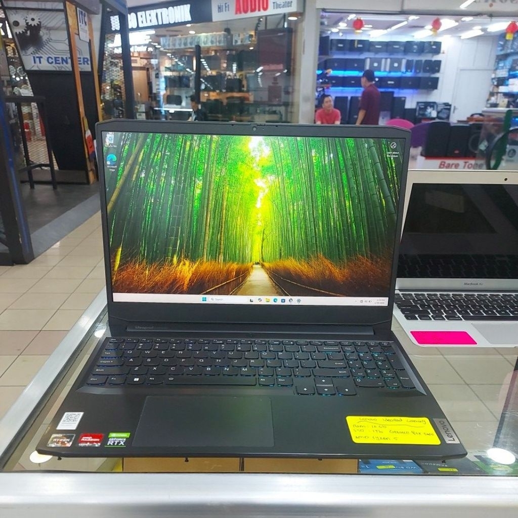 Laptop Lenovo Ideapad Gaming 3 15ACH6 AMD Ryzen 5 5600H with Radeon Graphics NVIDIA GeForce RTX 3060