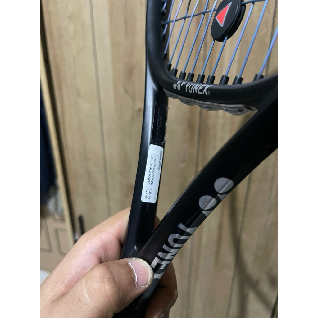 YONEX EZONE