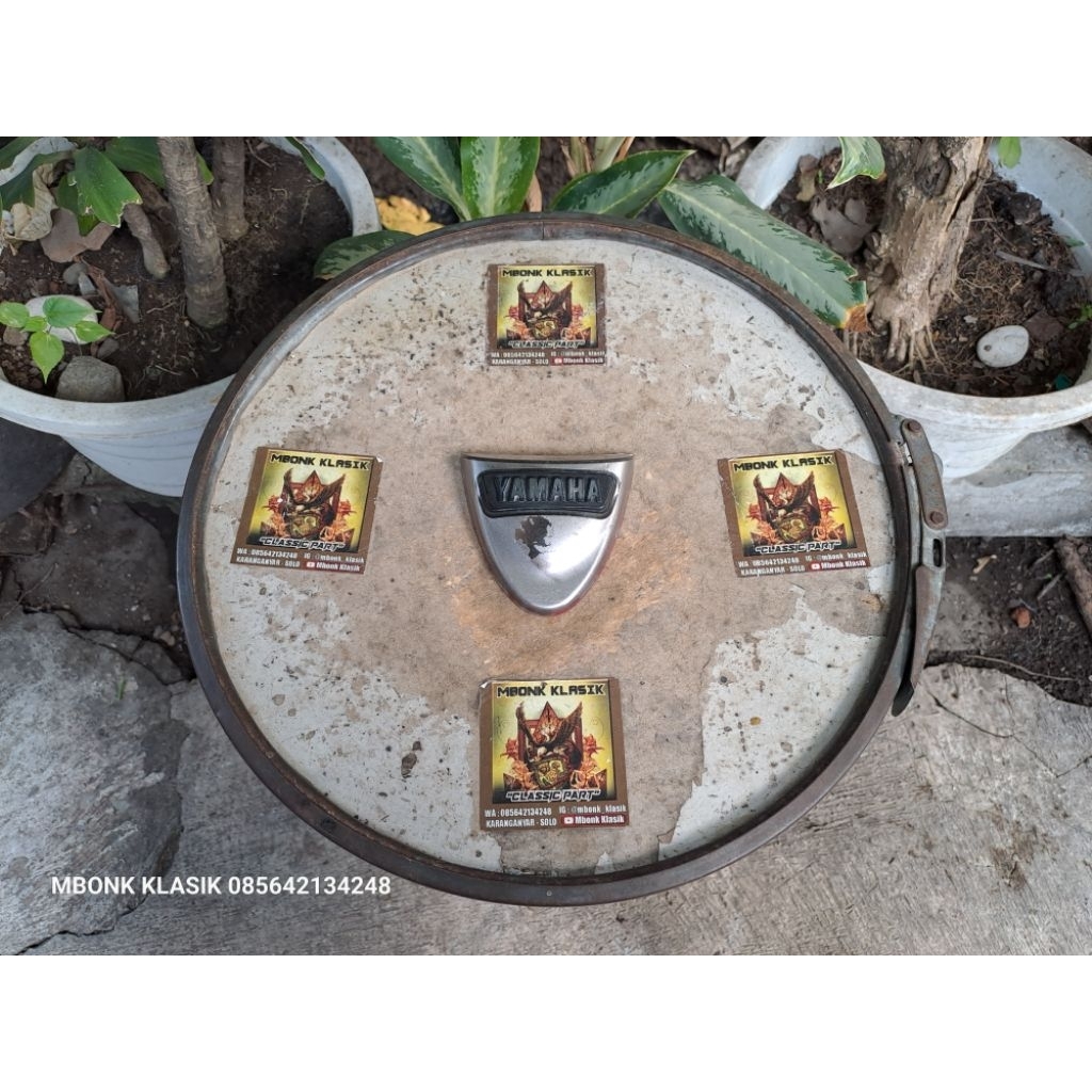 emblem panel dada f1zr millennium caltex ORIGINAL emblem dada f1z r emblem dada fizr emblem dada fiz