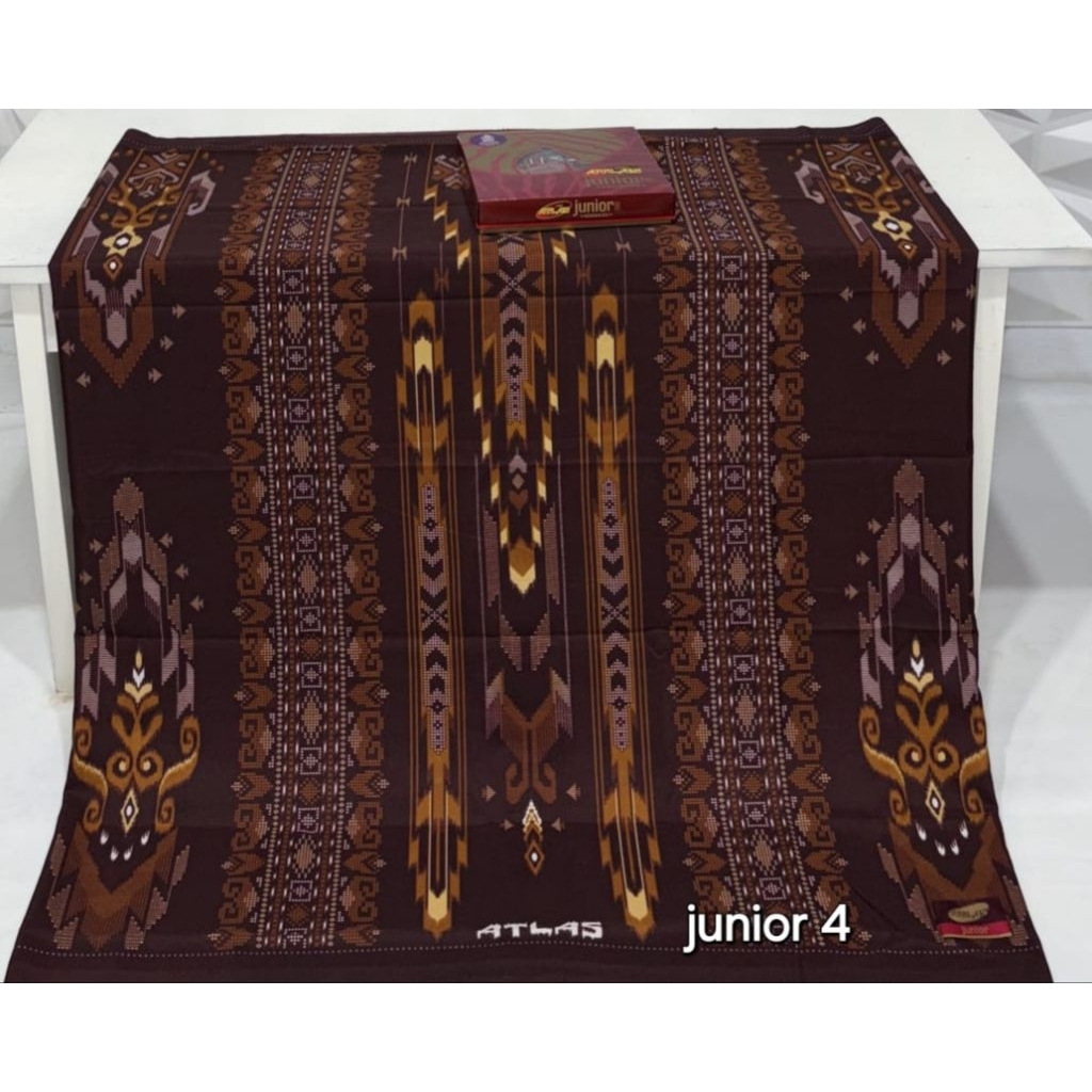 SARUNG ATLAS JUNIOR KEMBANG