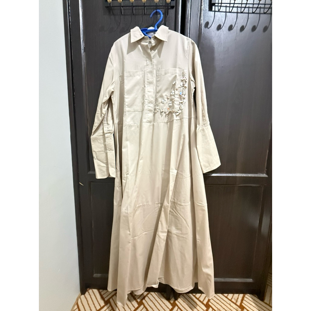 PRELOVED JENNA AND KAIA