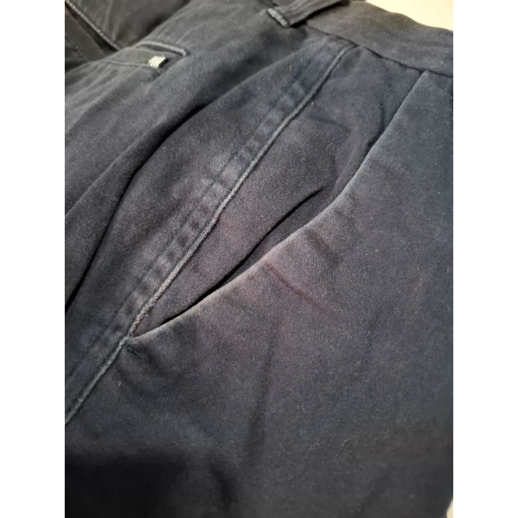 Celana Panjang Cowok Size 33 Preloved