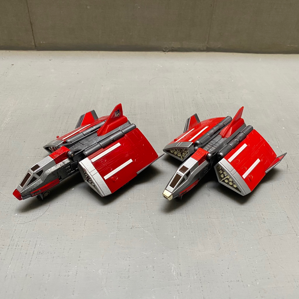 PESAWAT ULTRAMAN DX XIG FIGHTER SG - BANDAI - ULTRAMAN GAIA