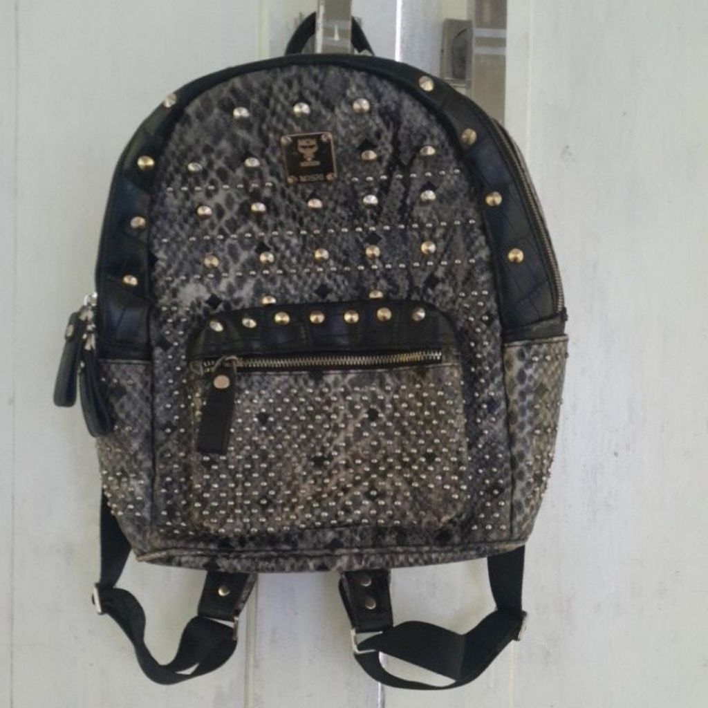 Ransel Branded MCM Munchen kulit asli original preloved nomor seri M1976