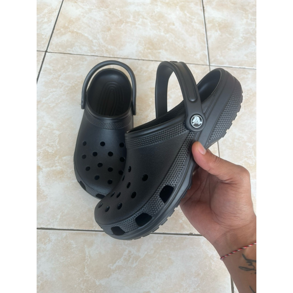sandal crocs original size 41-42