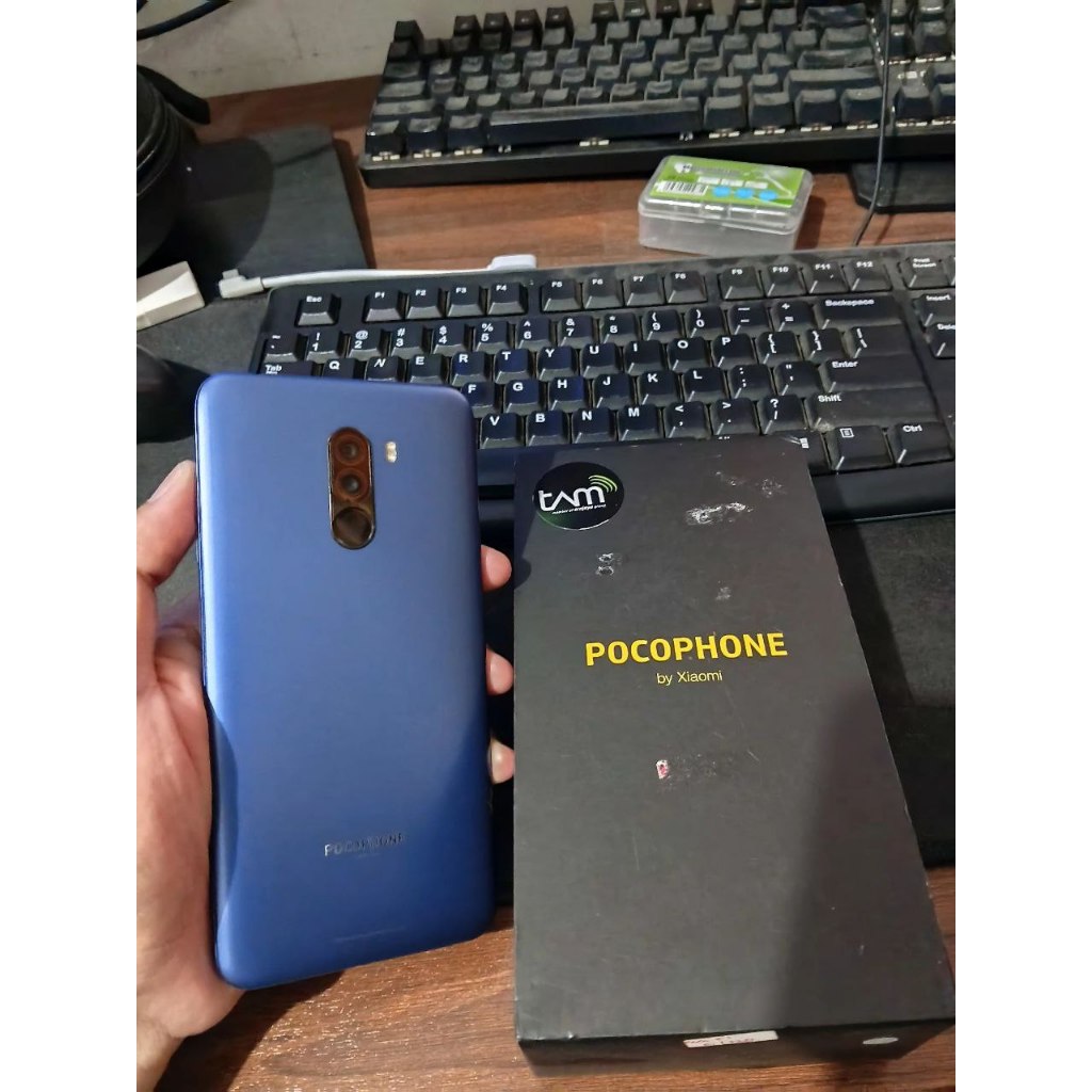 Pocophone F1 6/128 Second