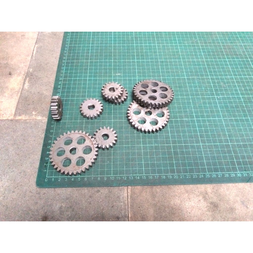 Gear Metal Spur gear 34 gigi / 17 gigi