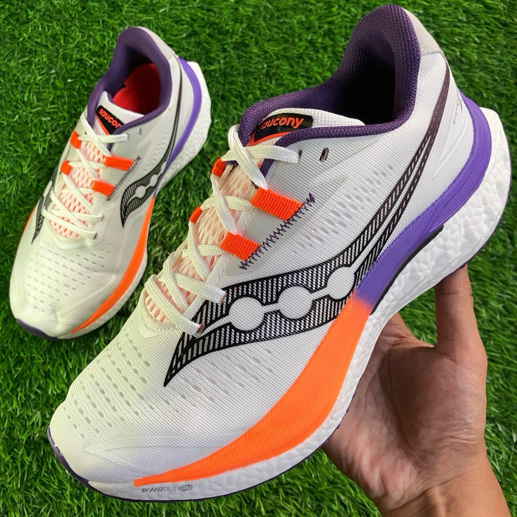 Saucony Endorphin Speed 4 White OP running shoes size 44 & 45