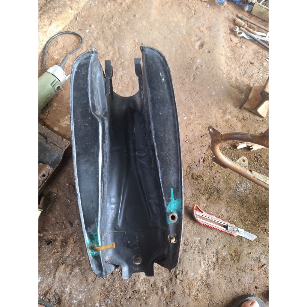 tangki Honda cb200 original bekas