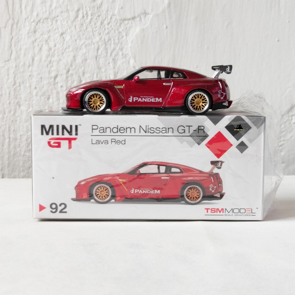 MINI GT 92 NISSAN GT-R R35 PANDEM LAVA RED