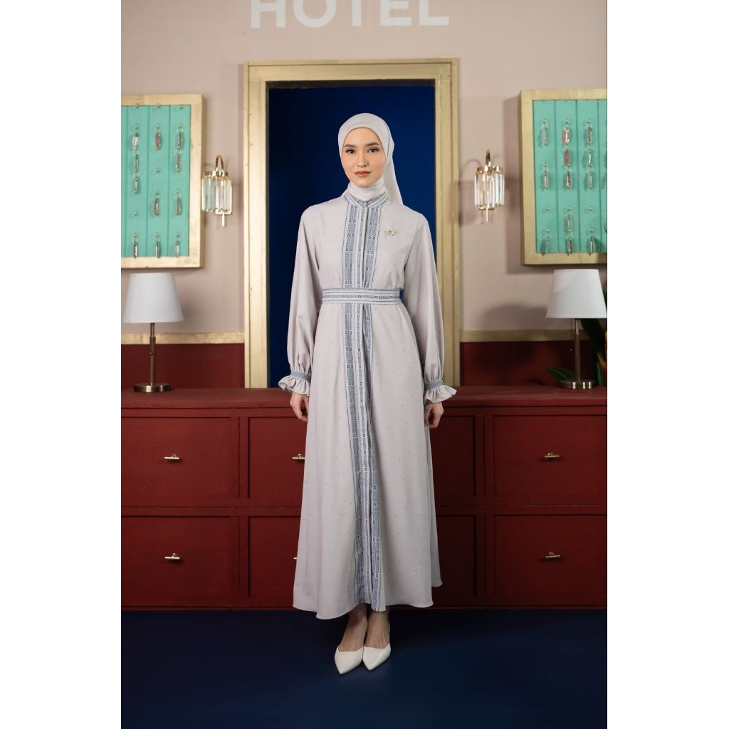 [New] Wearing Klamby Jeanne Dress Gentle Grey XXL