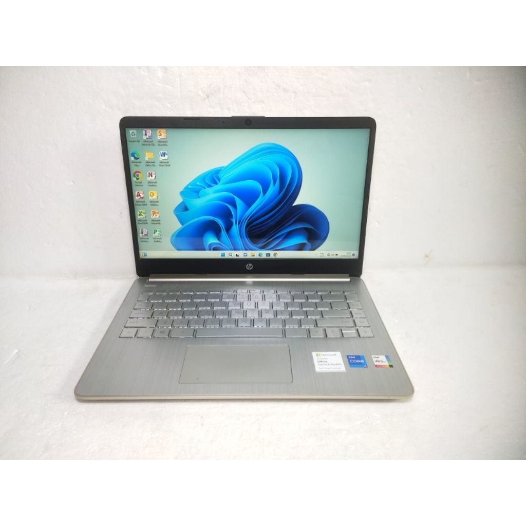 B254 Laptop hp14s-dq2053TU core i5-1135G7 Ram 8GB ssd 256GB keyboard backlight layar fullhd