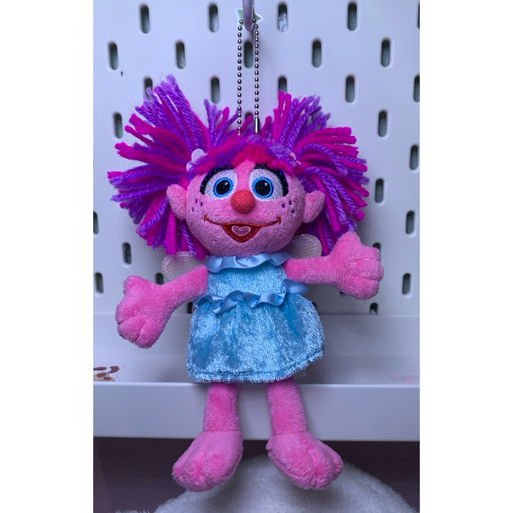 keychain abby cadabby // gantungan kunci Abby sesame street