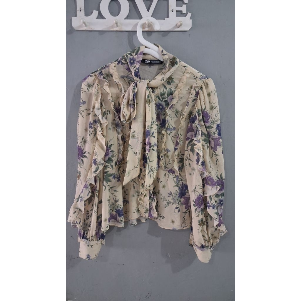 Zara Blouse Flower