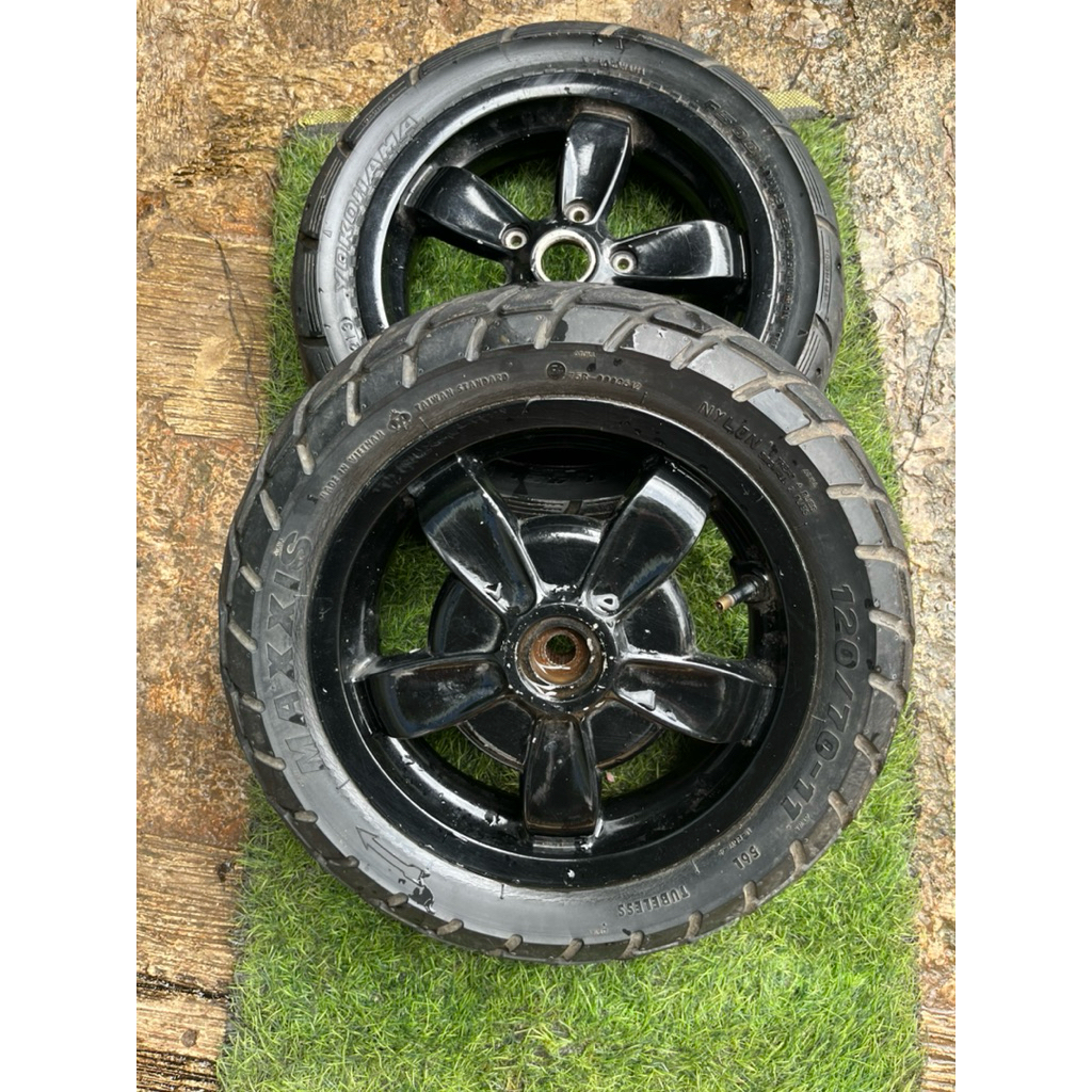 velg vespa matic original ban tebal