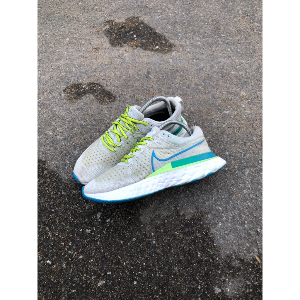 sepatu bekas nike react infinity