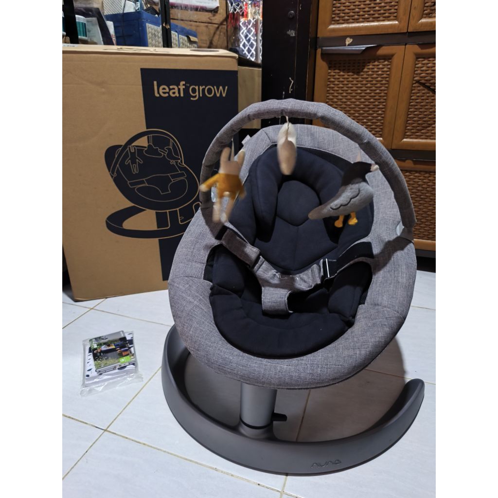 Ayunan bayi bouncer baby swing Nuna Leaf Grow 2019 bisa Recline kondisi preloved like new sudah laun