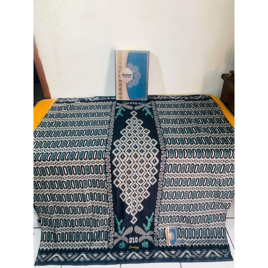 Goyor Cendana kembang