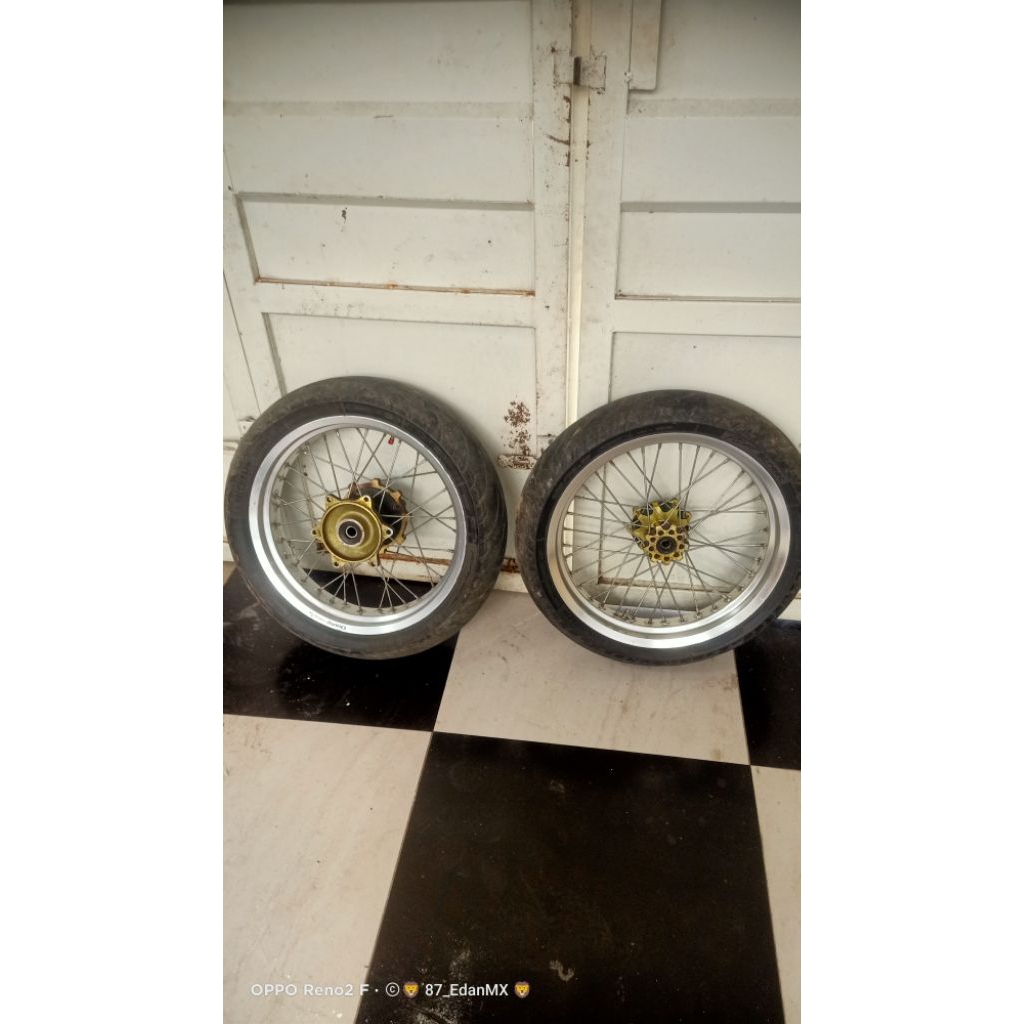 Wheelset CRF Supermoto /roda CRF supermoto / velg CRF sumo