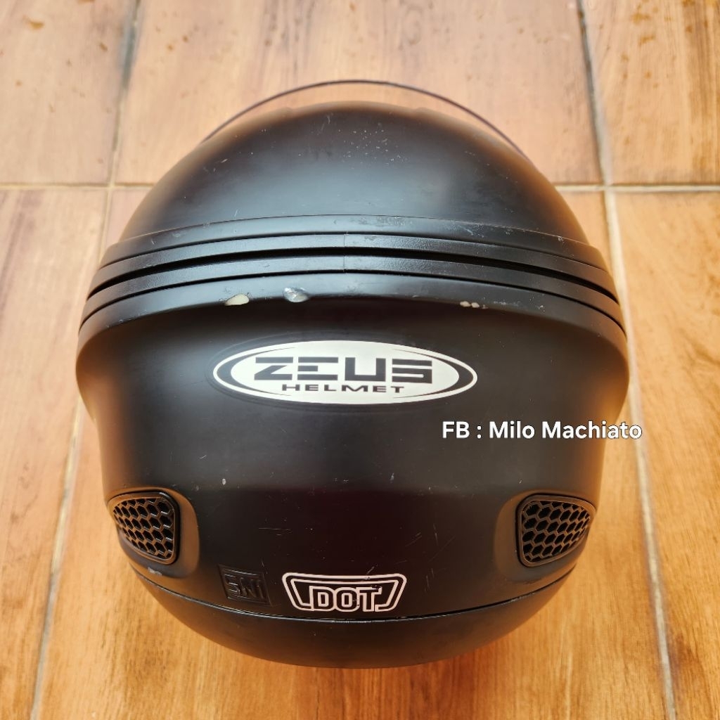 Helm Zeus Zs 610 SECOND