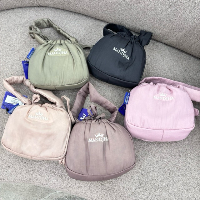 Mandjha Khansa Prayer Set by Ivan Gunawan - Mukena Original by Ivan GunawN