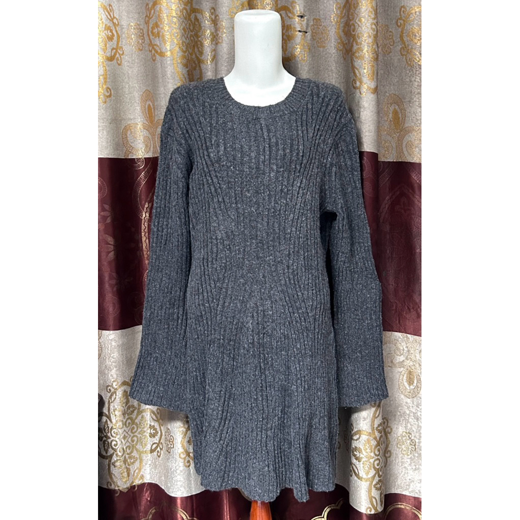 branded H&M fulltag - preloved dress rajut knit lidi wanita slimfit lengan trompet kekinian / atasan