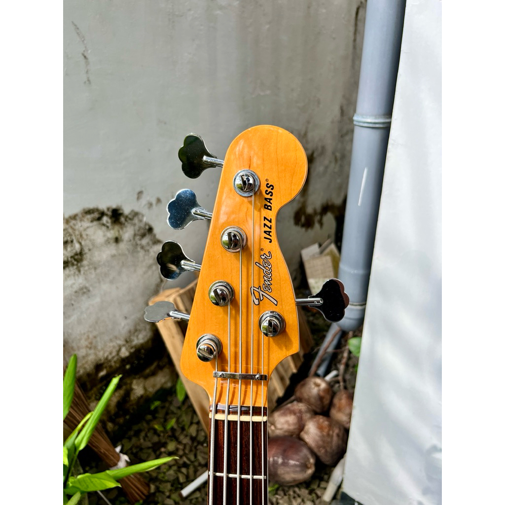 Fender Modern Player