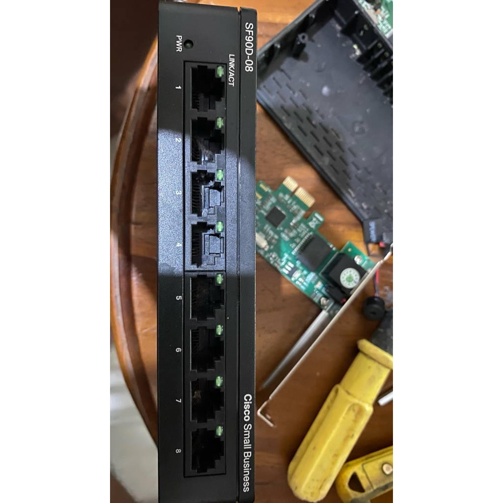 Cisco SF90D-08 dapat 2