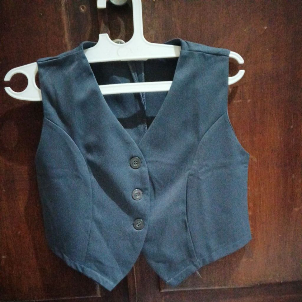 preloved vest american school yearbook sekali pake