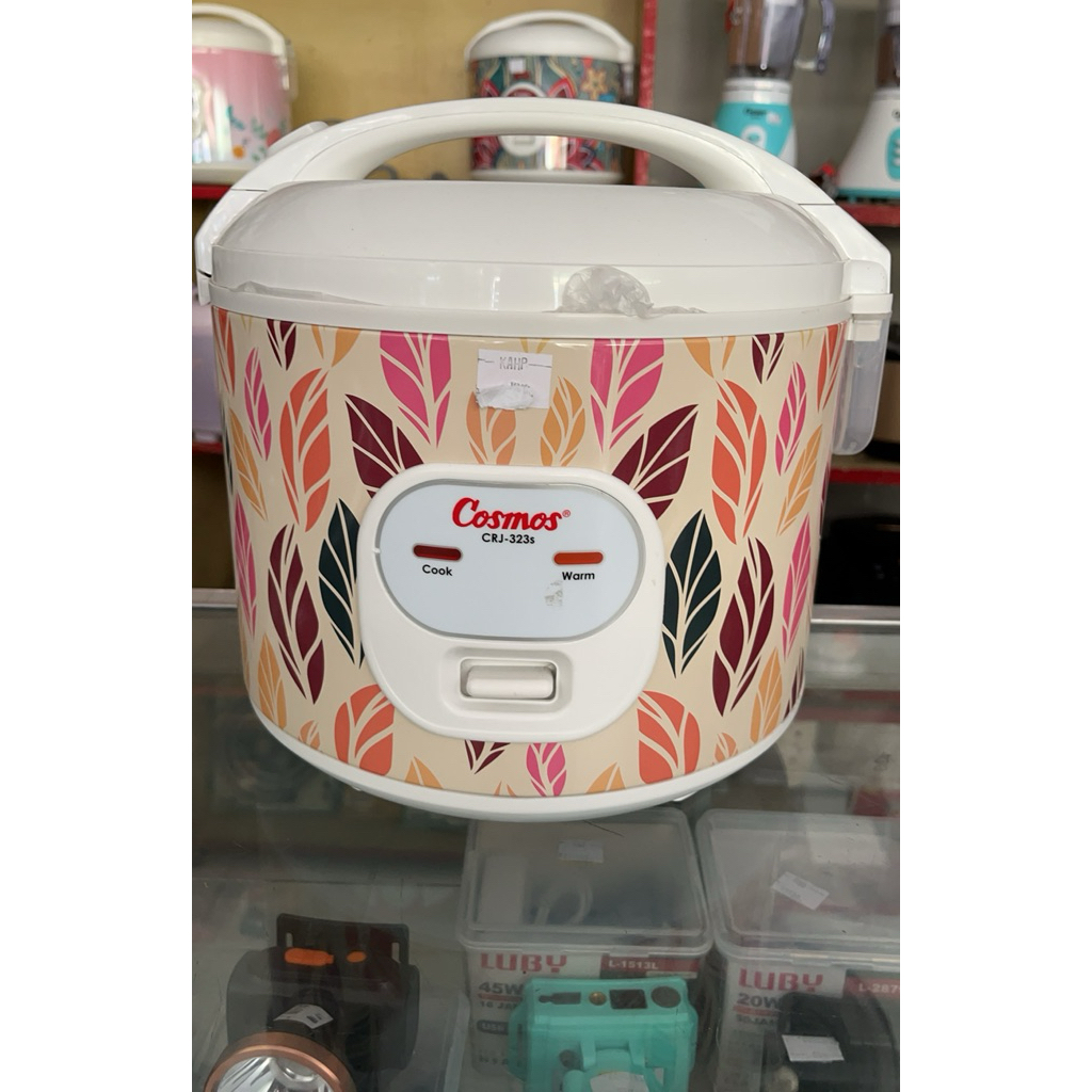 Magic com Cosmos CRJ-323s