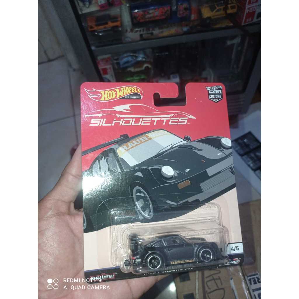 Hotwheels premium RWB porsche 930 hitam black  ban karet mulus