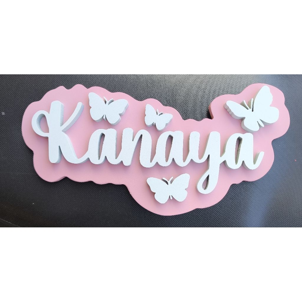 Custom nama huruf timbul kayu