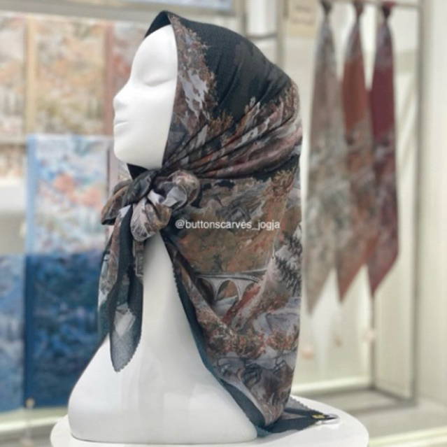 BUTTONSCARVES BS JILBAB SWITZERLAND VIOLA BLACK RARE ITEM DISNEY TDP MICKEY NEW BUKAN SECOND PRELOVE