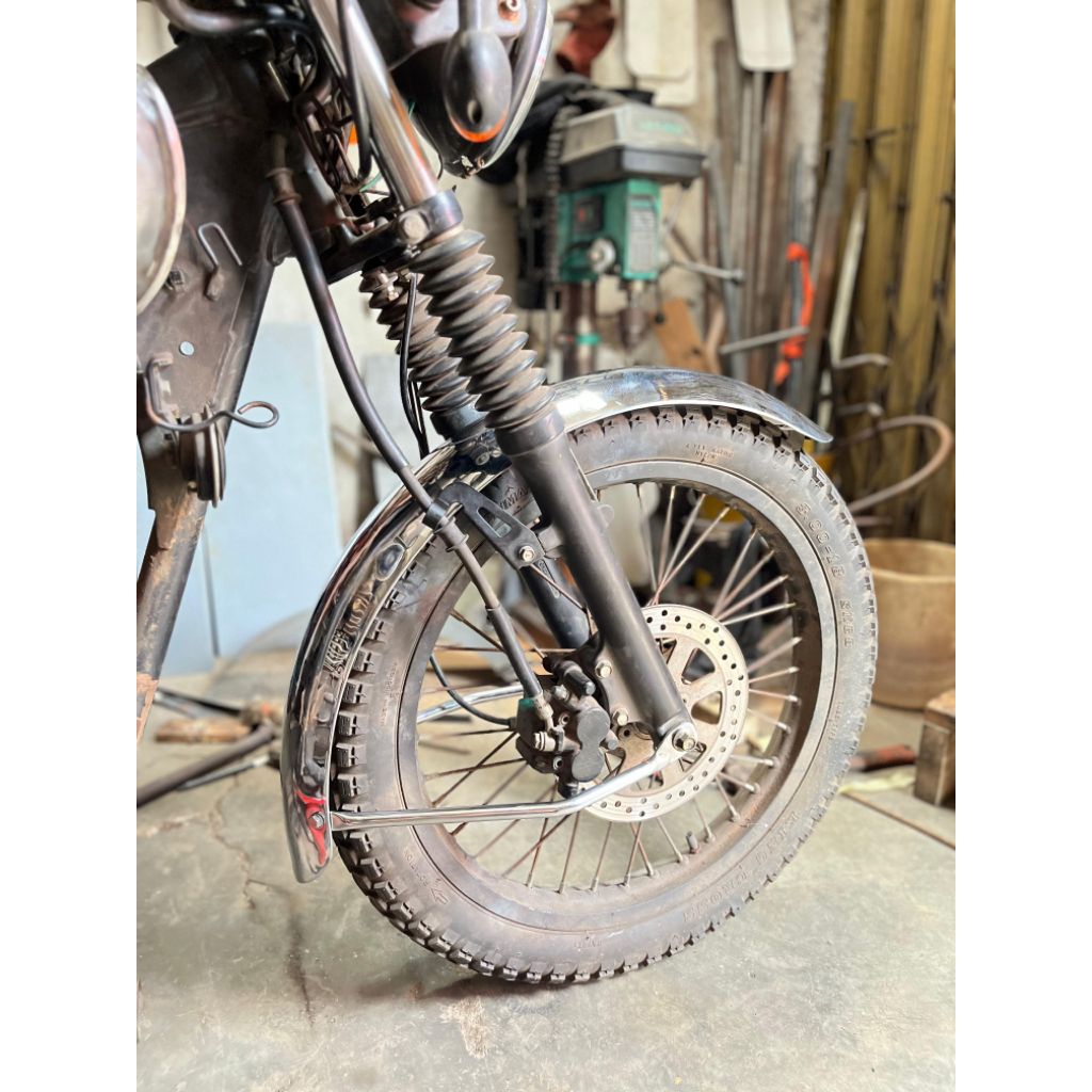 spakbor depan British w175 pnp tinggal pasang