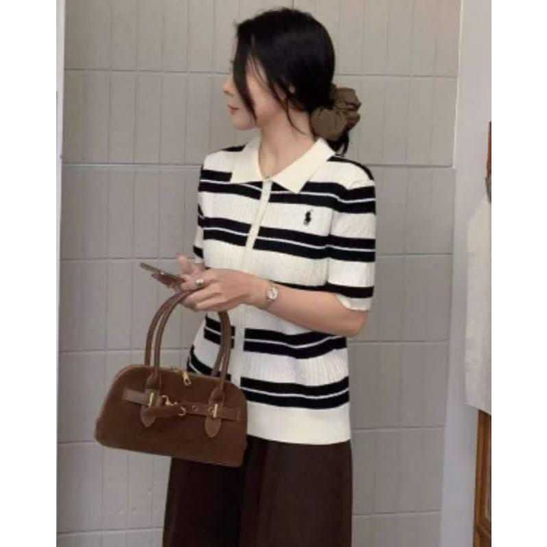 Atasan Rajut Wanita Stripe Polo - Rajut Kerah Polo Lengan Pendek - Rajut Wanita Salur Polo