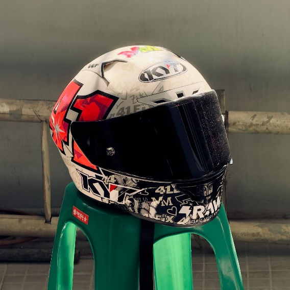 Helm KYT NZ Race Aleix Espargaro 2021 Ukuran XL Bekas