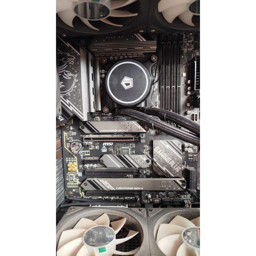 mobo msi z790 gaming plus wifi like new